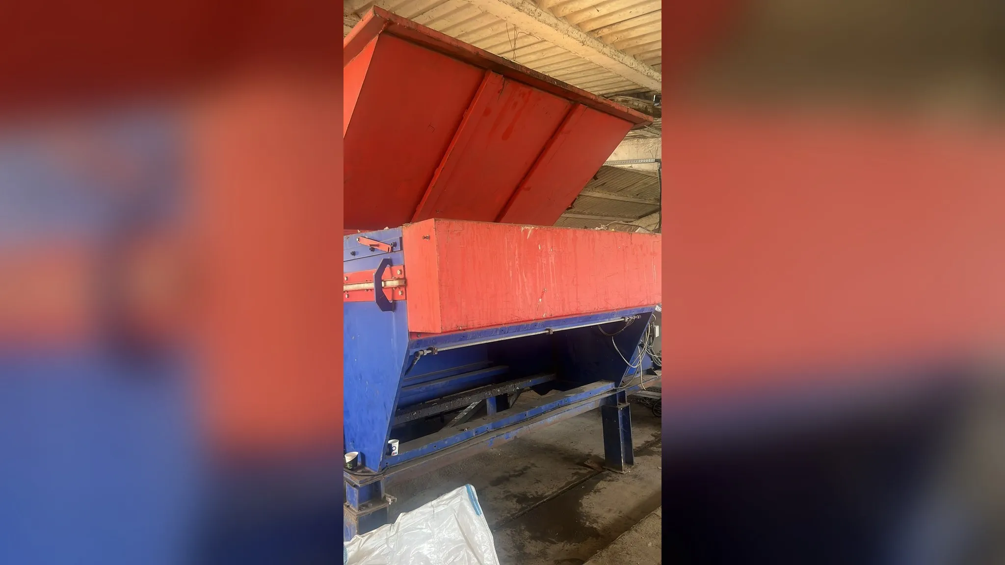 Shredder din linia de reciclare Recycling Trade Plast